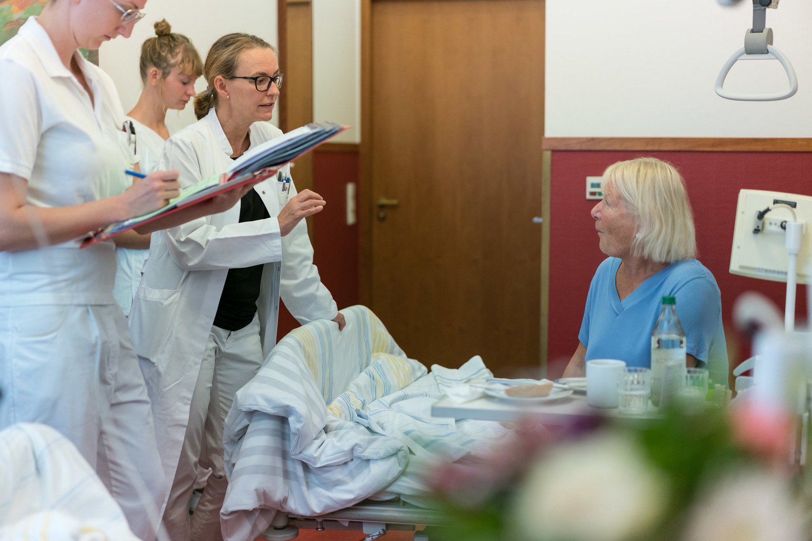 Ärztliche Visite im Deutschen Beckebodenzentrum